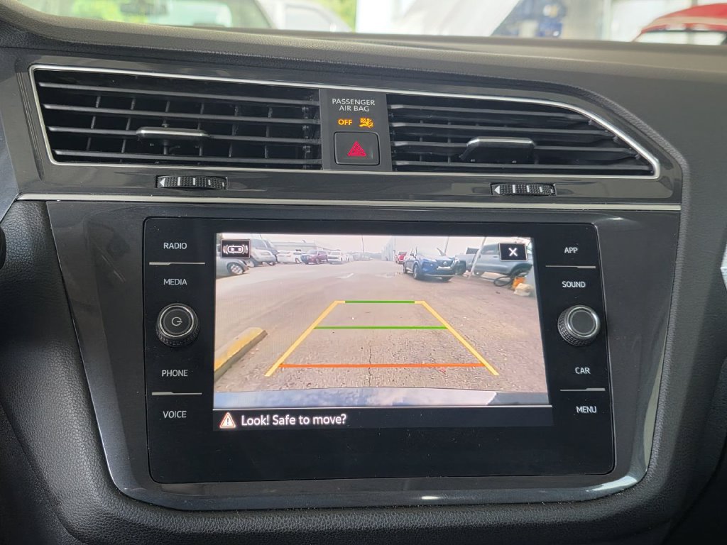 Used 2024 Volkswagen Tiguan S FWD image 11