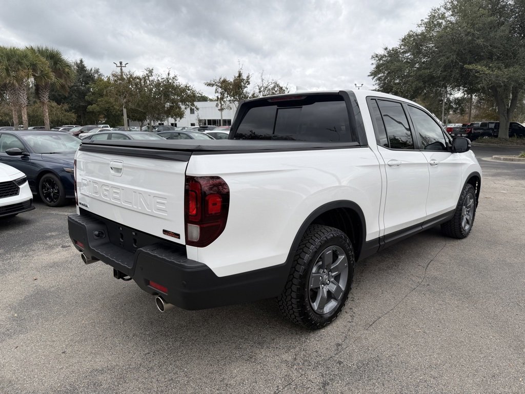 Certified 2025 Honda Ridgeline TrailSport image 6