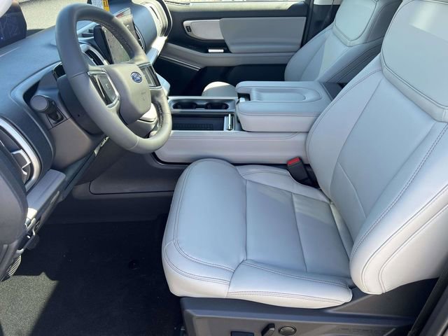 New 2025 Ford Expedition Max Active RWD image 7