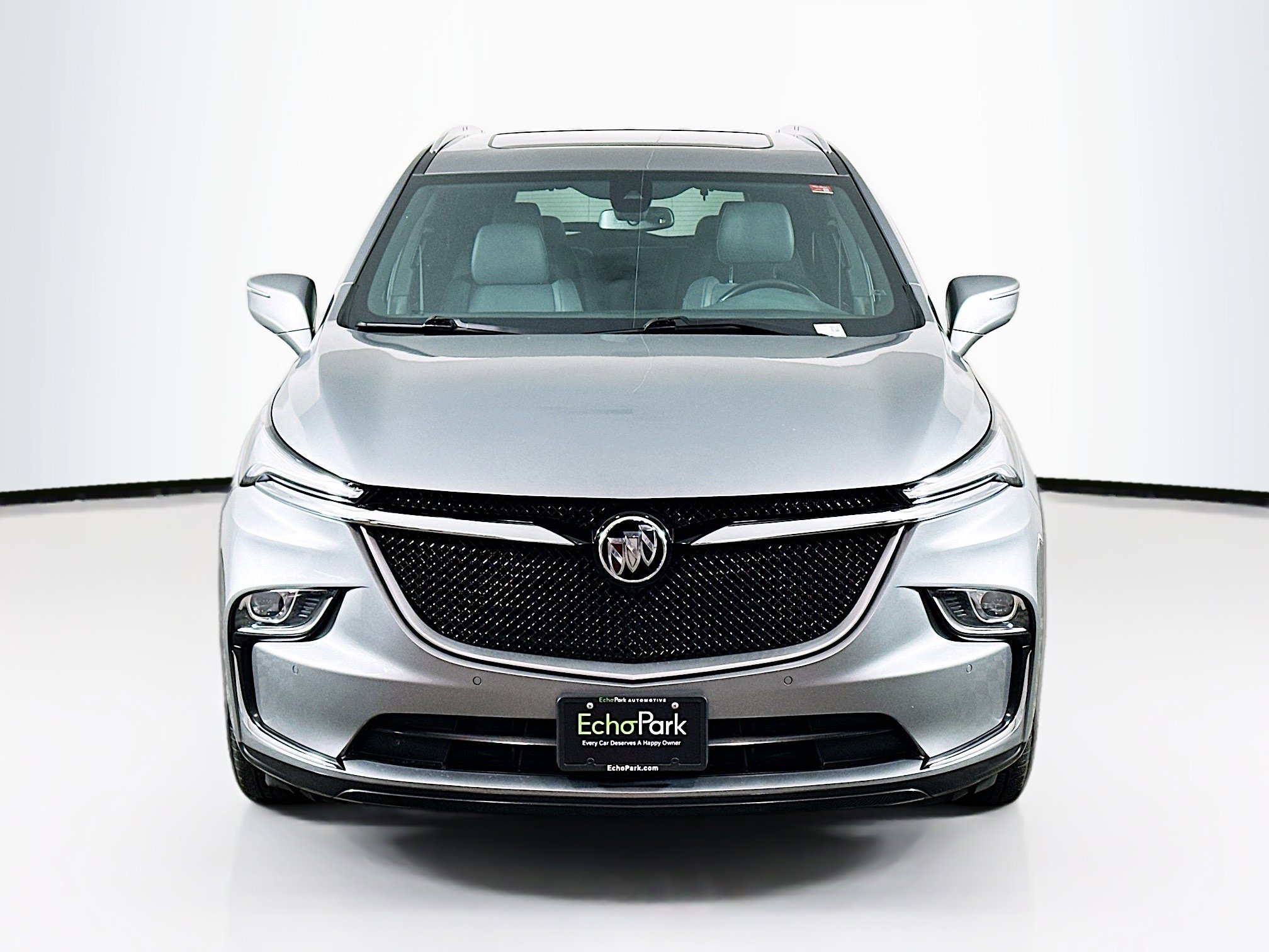 Used 2023 Buick Enclave Essence w/ Experience Buick Package image 2