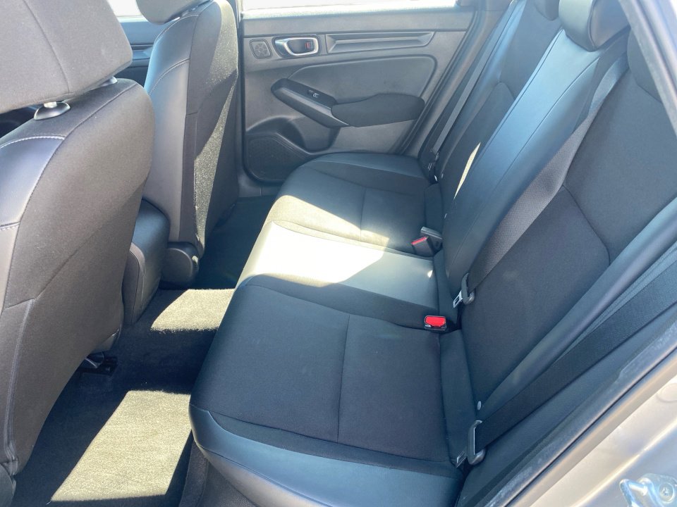 Used 2023 Honda Civic Sport image 16