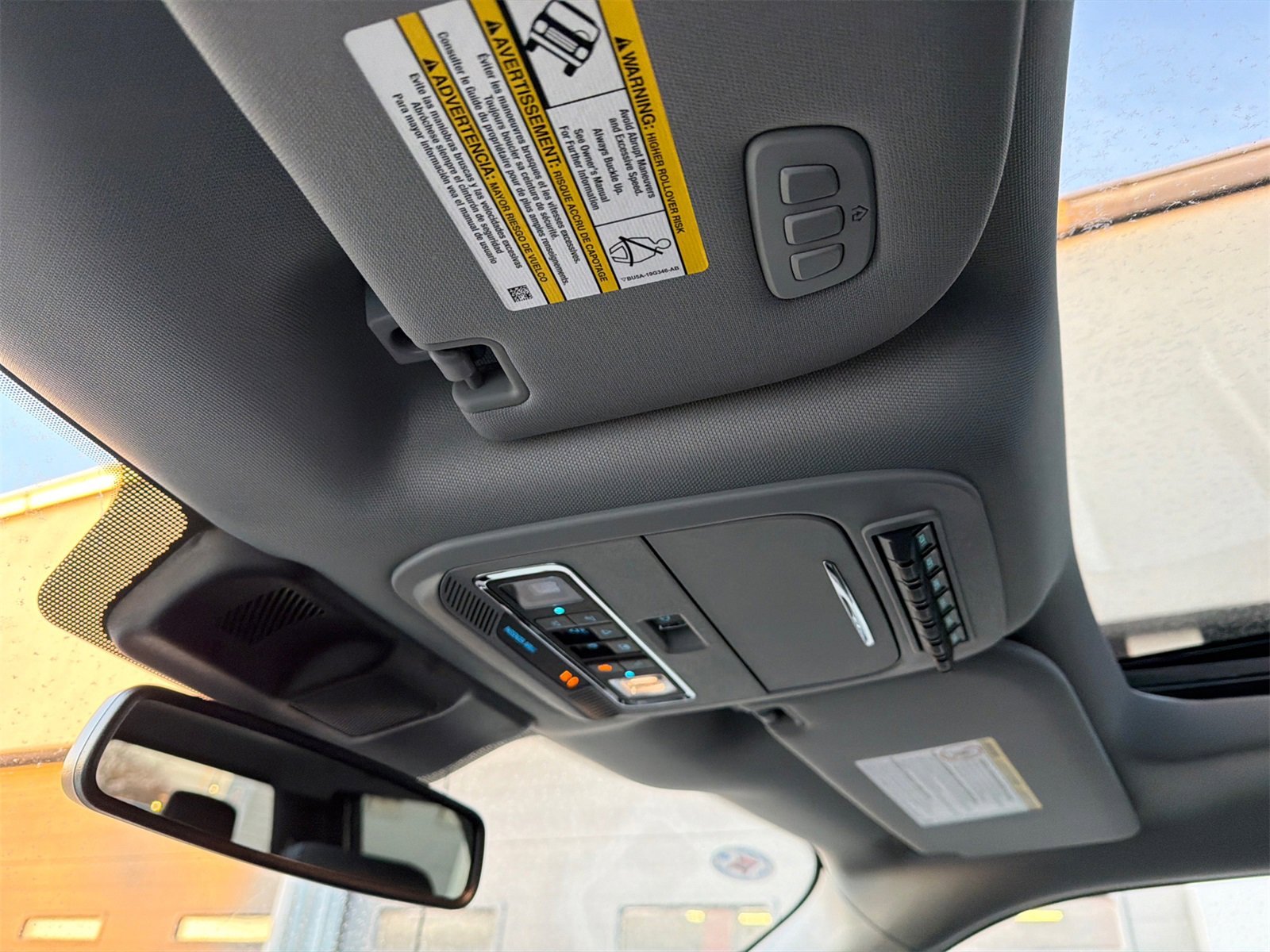 Used 2024 Ford F250 Lariat w/ Lariat Ultimate Package image 32