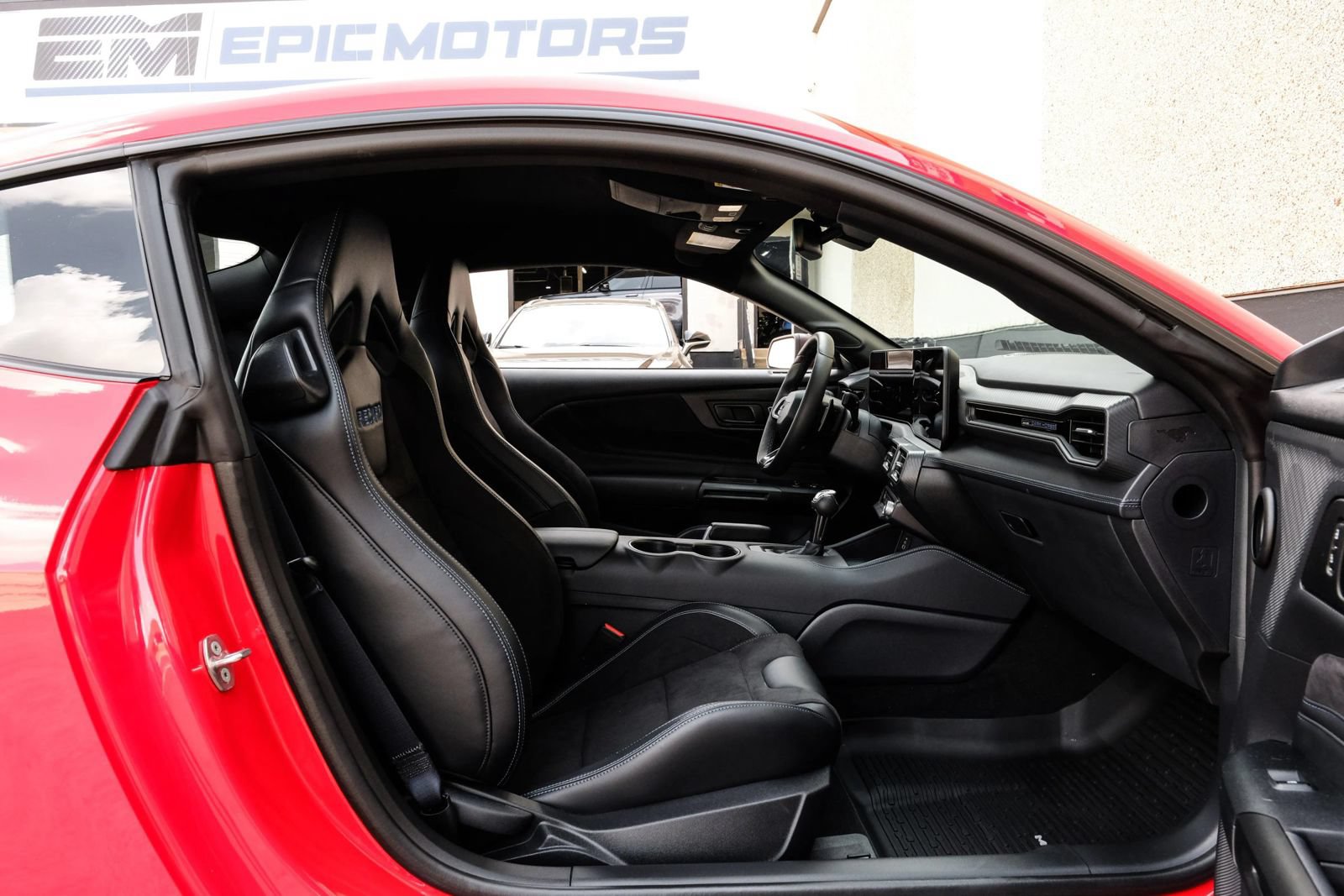 Used 2025 Ford Mustang Dark Horse RWD image 35