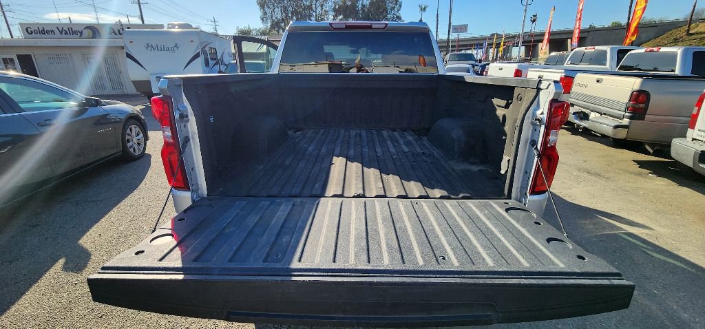 Used 2021 Chevrolet Silverado 1500 Custom image 18