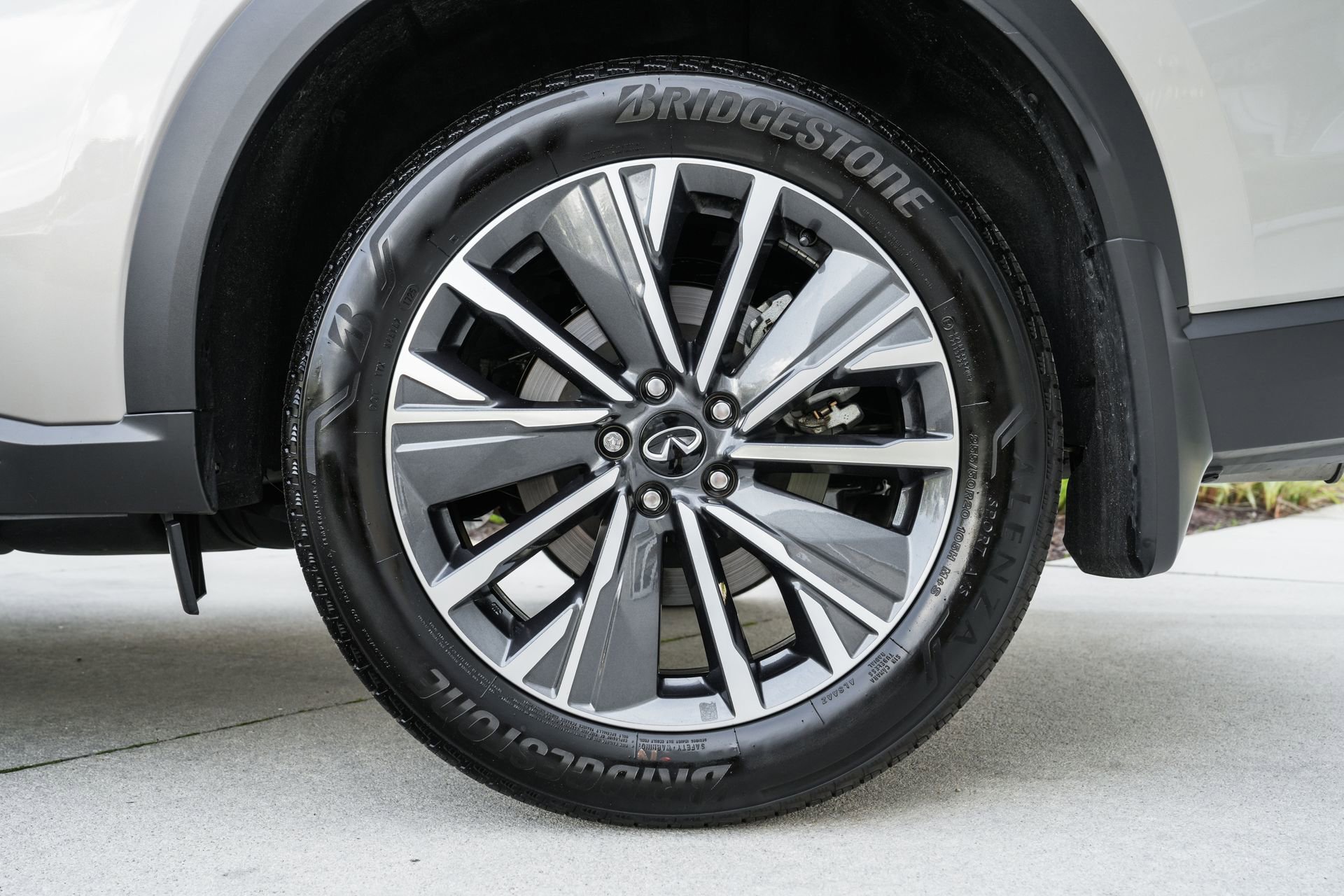 Certified 2026 INFINITI QX60 Luxe w/ Cargo Package image 28