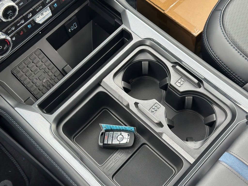 New 2026 Ford F350 Platinum image 23