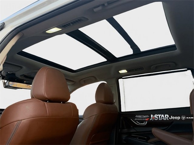 Used 2024 Subaru Ascent Touring w/ Popular Package #2 image 10