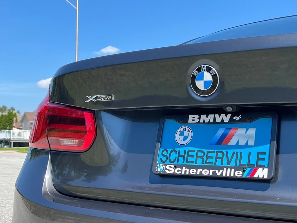 Used 2018 BMW 330i xDrive Sedan w/ Convenience Package AWD/4WD image 14