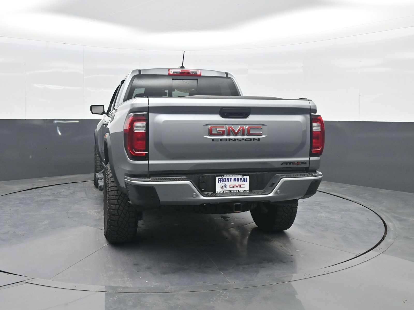 Used 2023 GMC Canyon AT4X AWD/4WD image 6