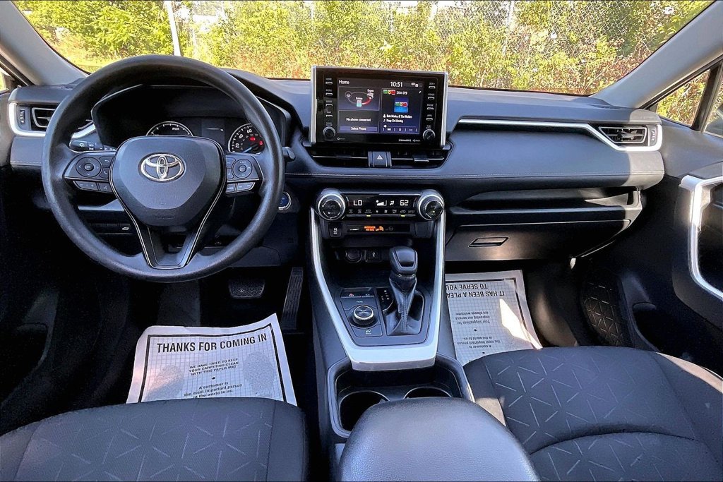 Used 2021 Toyota RAV4 XLE w/ Convenience Package AWD/4WD image 15