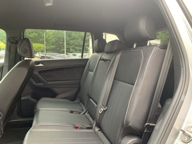 Used 2022 Volkswagen Tiguan SE R-Line image 40