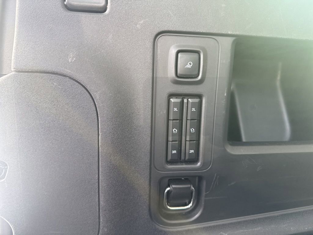 Used 2025 Ford Expedition Max Platinum AWD/4WD image 19