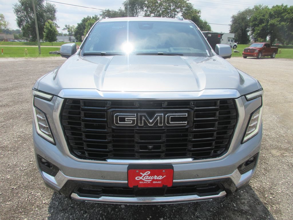 New 2026 GMC Yukon Denali w/ Denali Reserve Package AWD/4WD image 10
