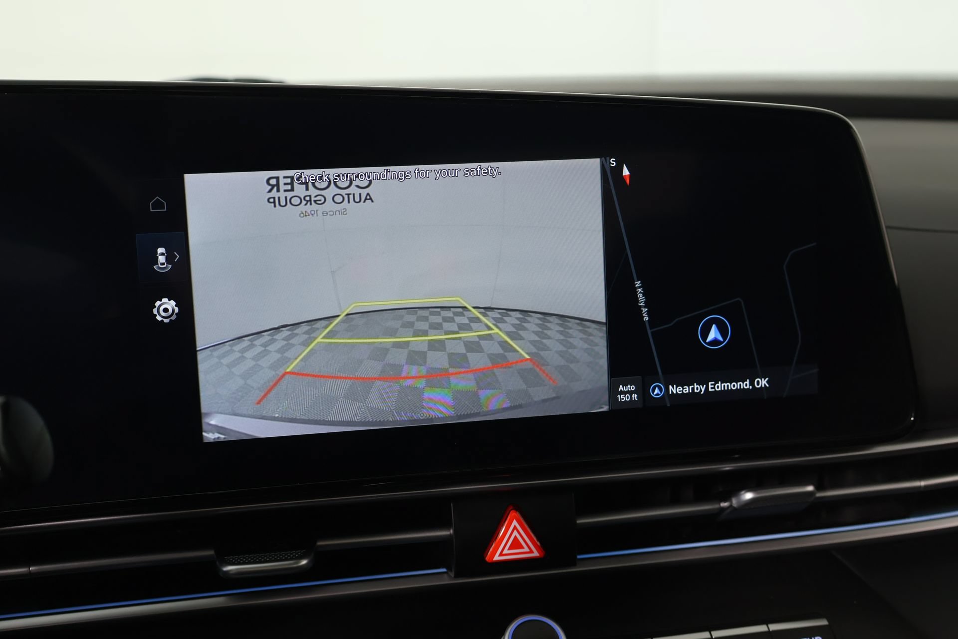 Used 2024 Hyundai Elantra SEL FWD image 5