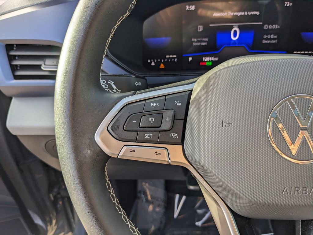 Used 2023 Volkswagen Taos SE image 27