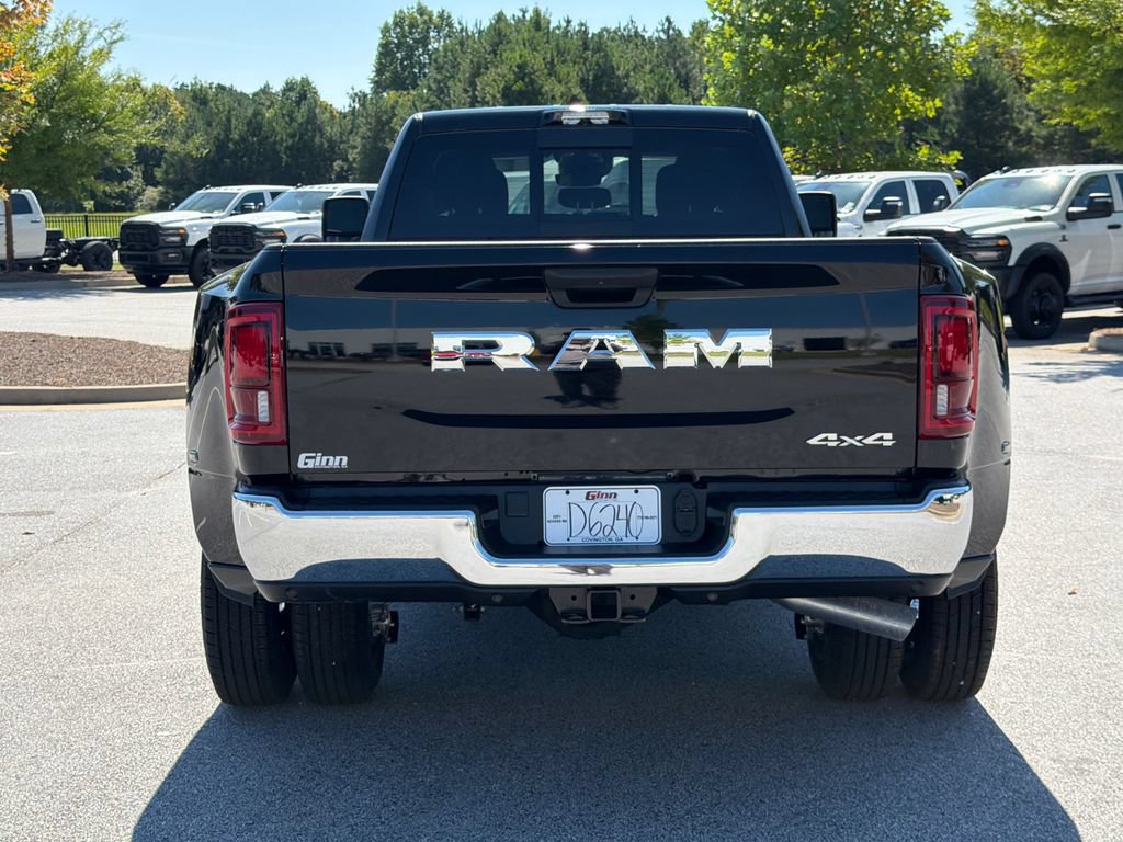 New 2026 RAM 3500 Tradesman AWD/4WD image 6