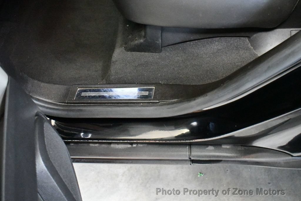 Used 2011 Cadillac SRX Performance AWD/4WD image 22