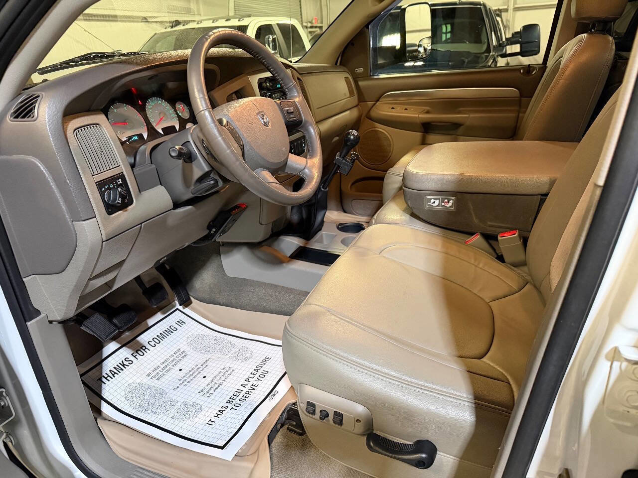Used 2005 Dodge Ram 3500 Truck SLT AWD/4WD image 4