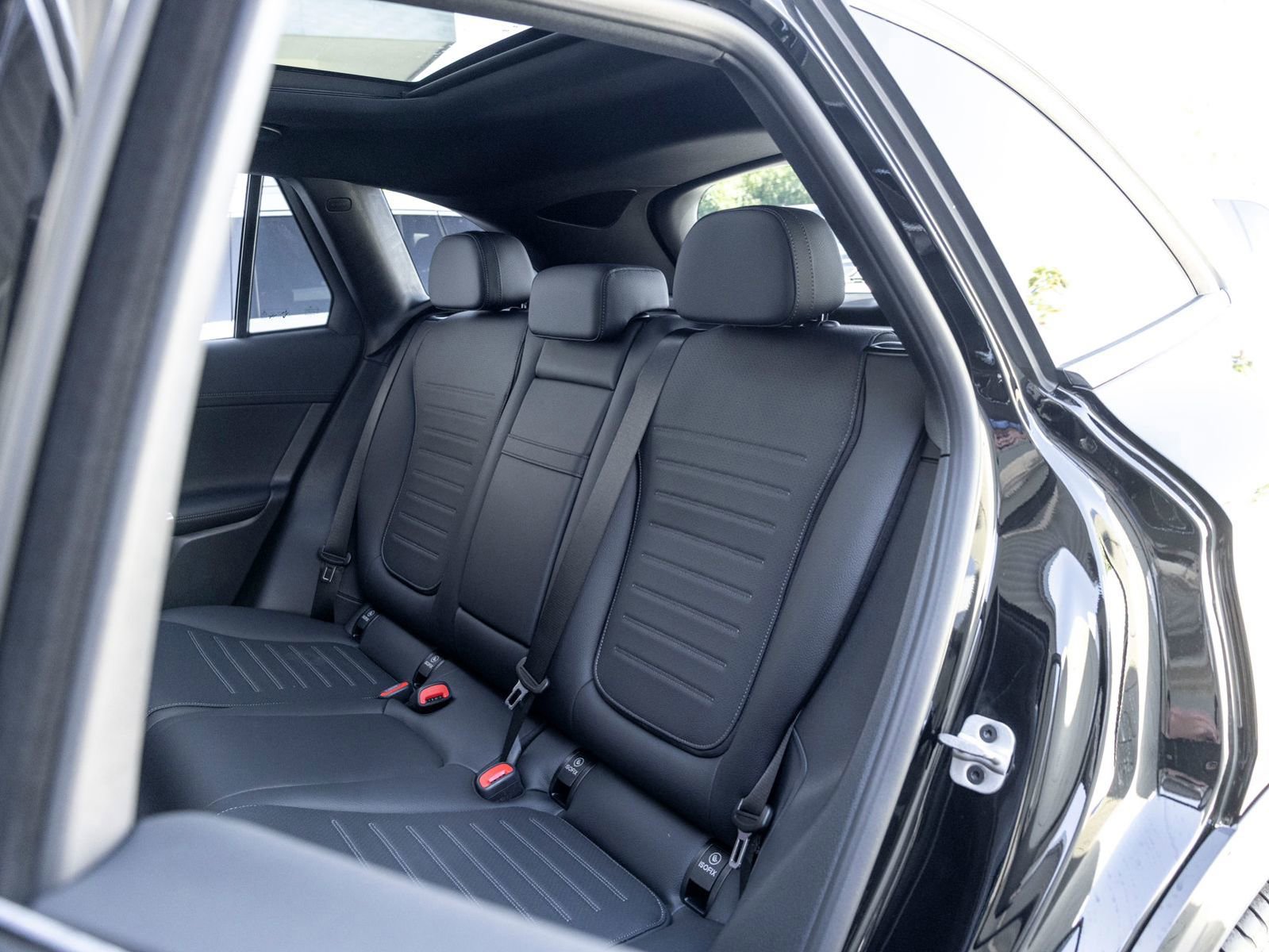 New 2026 Mercedes-Benz GLC 300 image 22