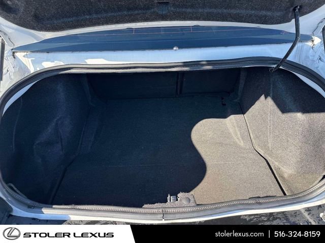 Used 2016 Dodge Challenger R/T Scat Pack w/ Leather Interior Group image 11