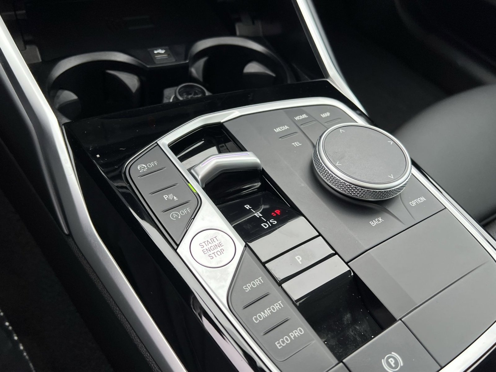 Used 2024 BMW 230i xDrive Coupe w/ Premium Package image 22