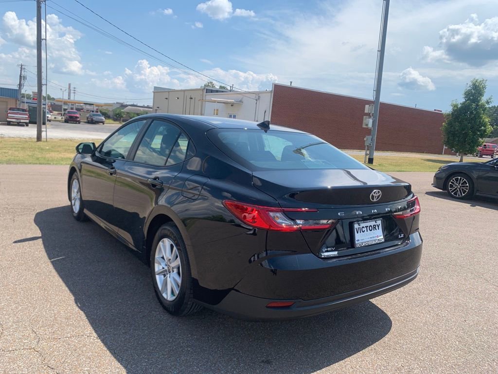 New 2025 Toyota Camry LE image 5