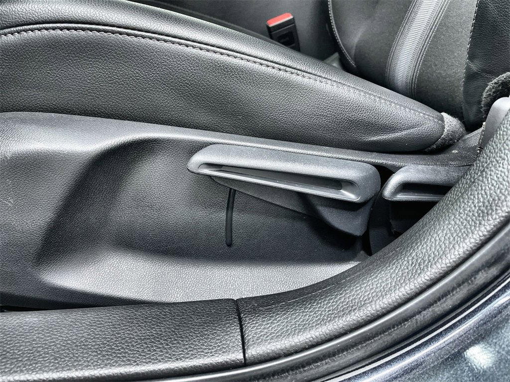 Certified 2025 Honda Civic Sport image 13