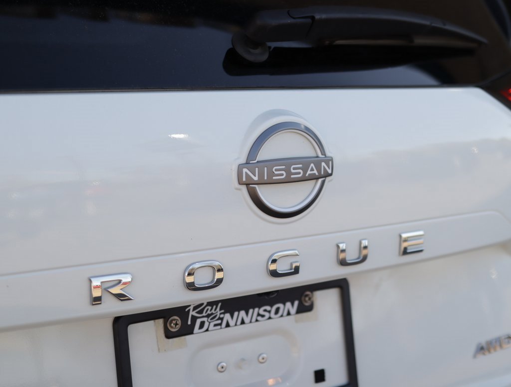 Used 2022 Nissan Rogue S image 30