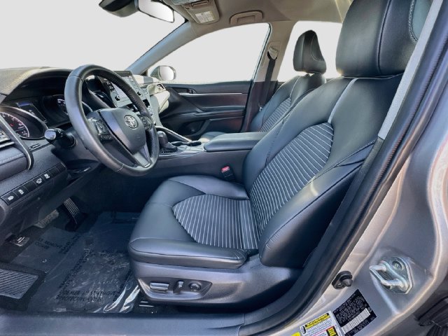 Used 2023 Toyota Camry SE FWD image 19