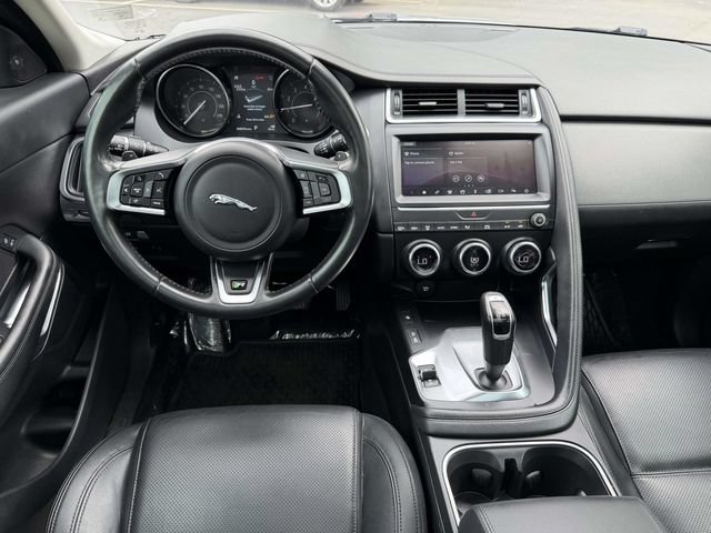 Used 2020 Jaguar E-PACE AWD/4WD image 17