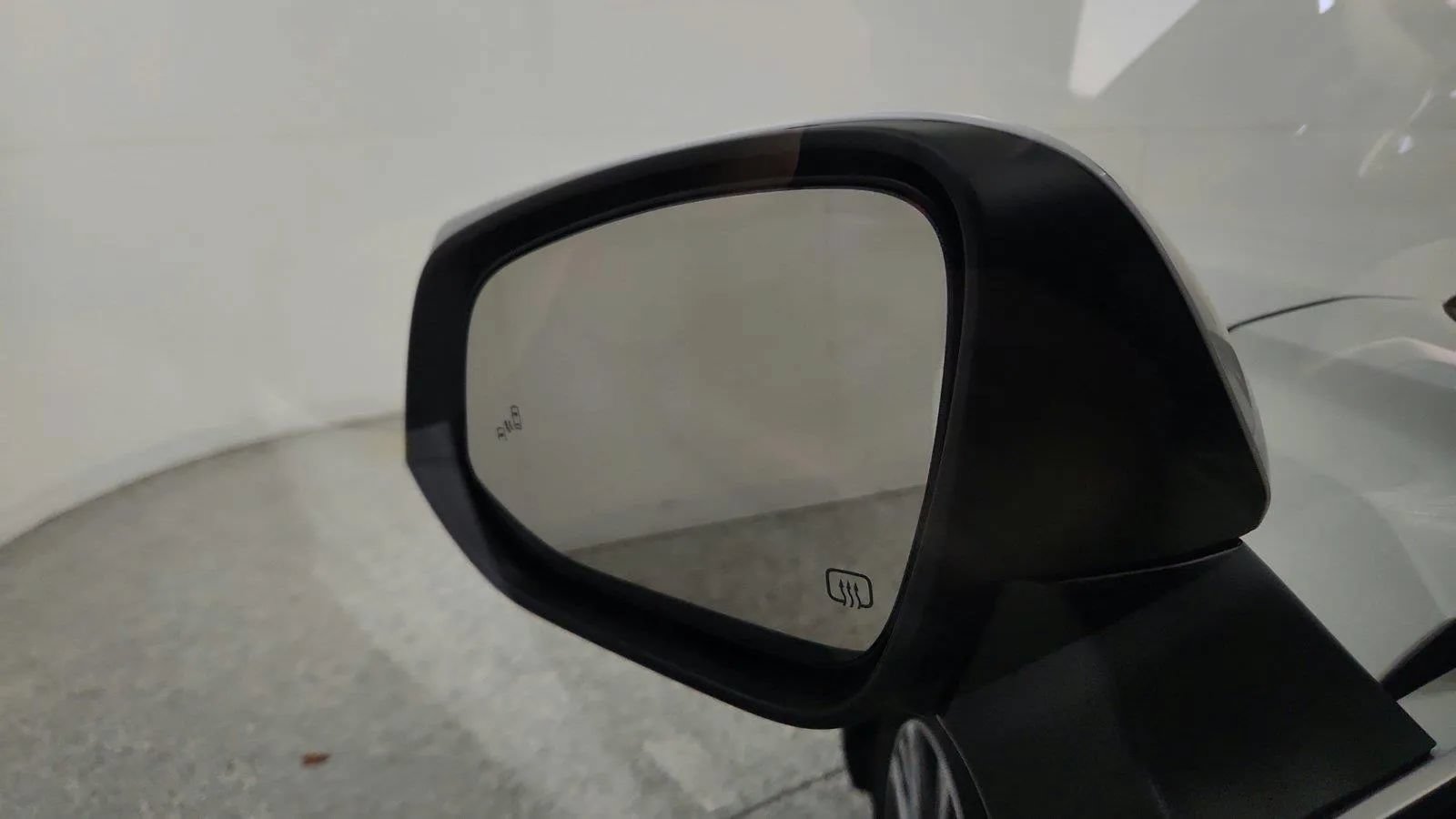 Used 2024 Toyota Grand Highlander AWD Hybrid image 15