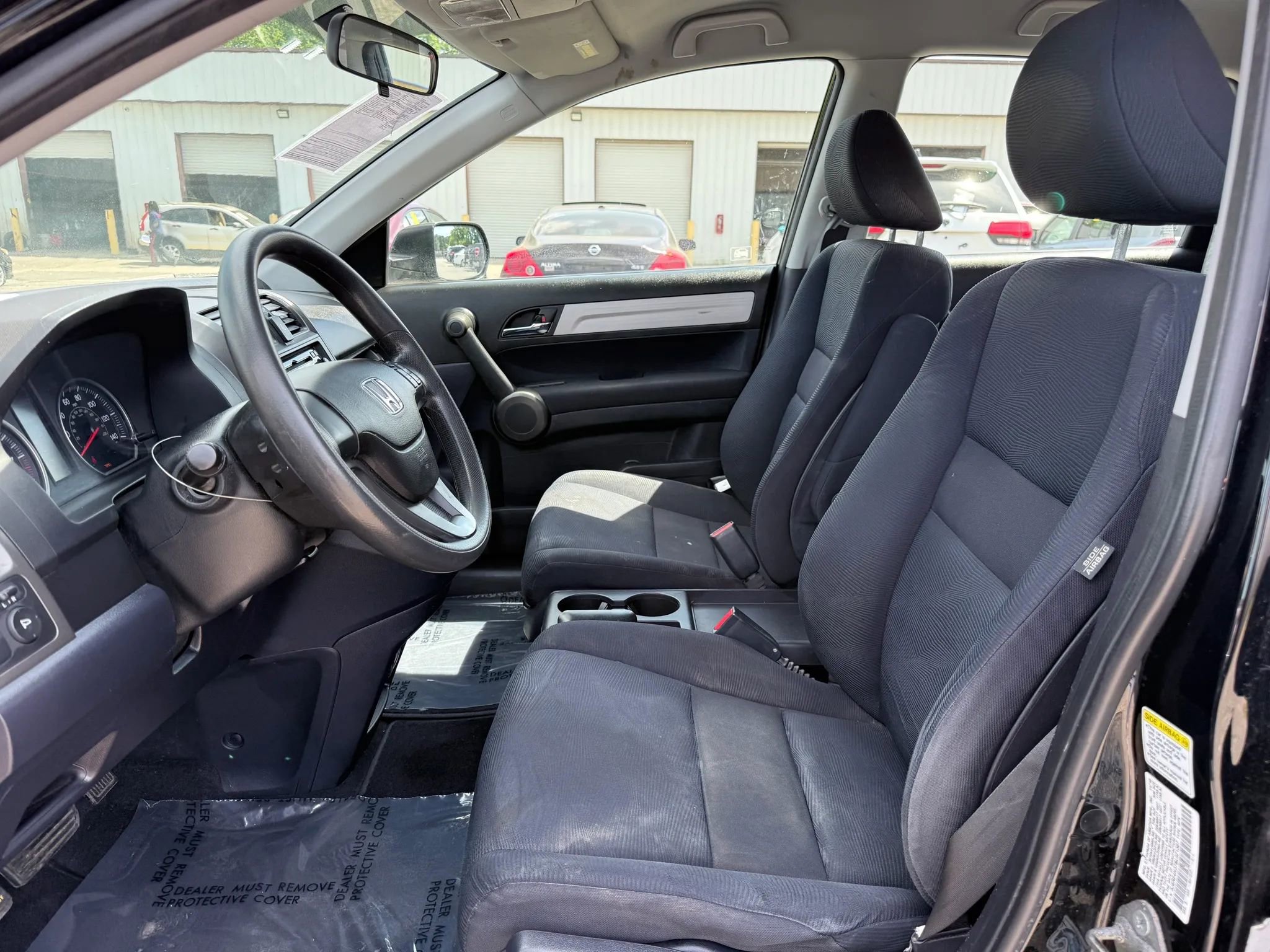 Used 2011 Honda CR-V LX image 2