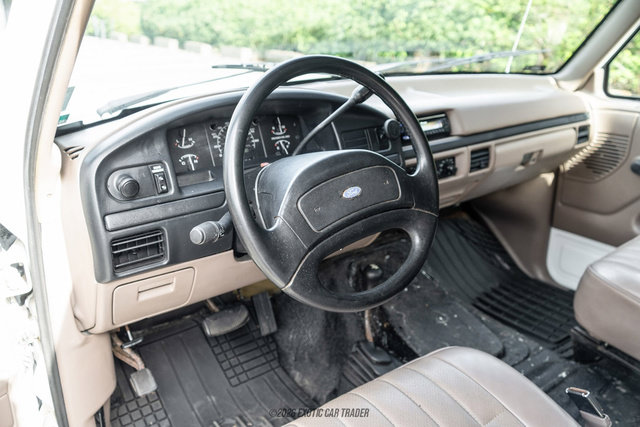 Used 1992 Ford Bronco Custom AWD/4WD image 35