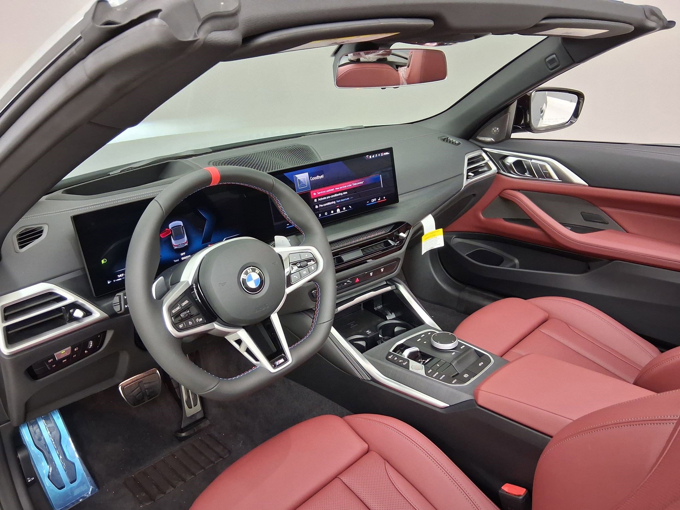 New 2026 BMW M440i Convertible w/ Premium Package RWD image 2