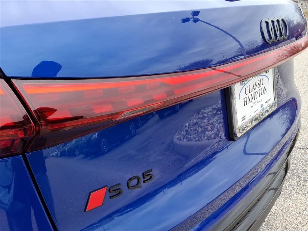 New 2025 Audi SQ5 Premium Plus AWD/4WD image 9