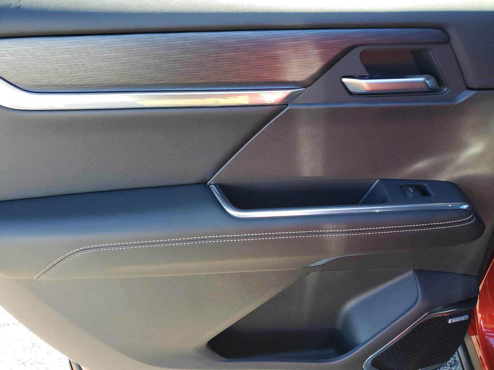 New 2025 GMC Acadia Elevation image 15