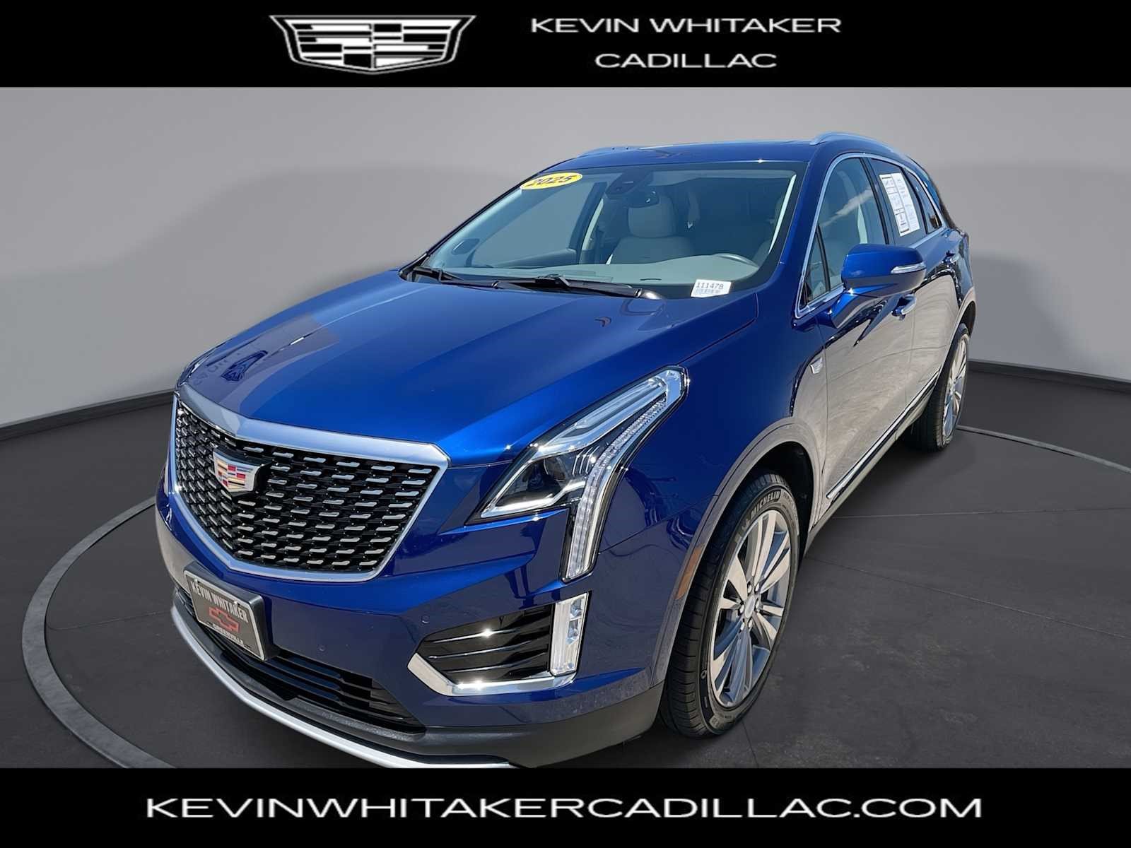 Certified 2025 Cadillac XT5 Premium Luxury AWD/4WD image 1