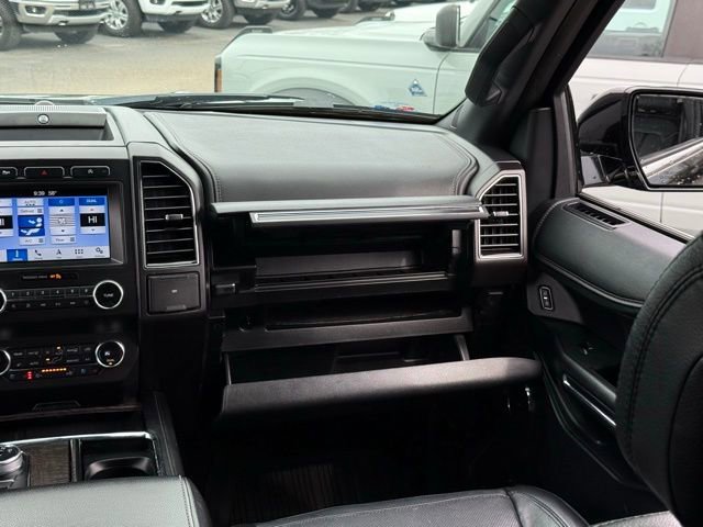 Used 2019 Ford Expedition Max Limited image 32