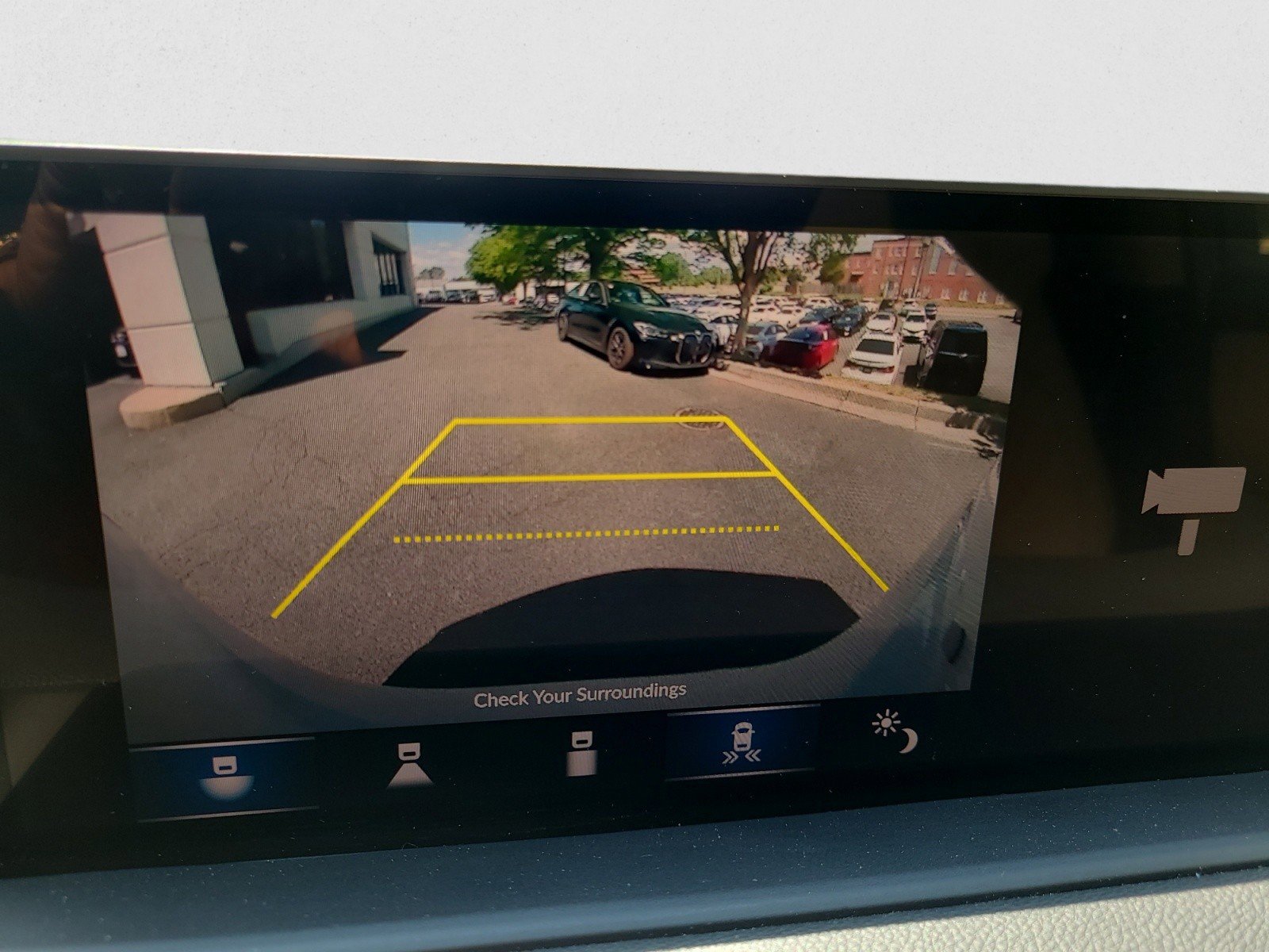 Used 2023 Acura MDX FWD image 18