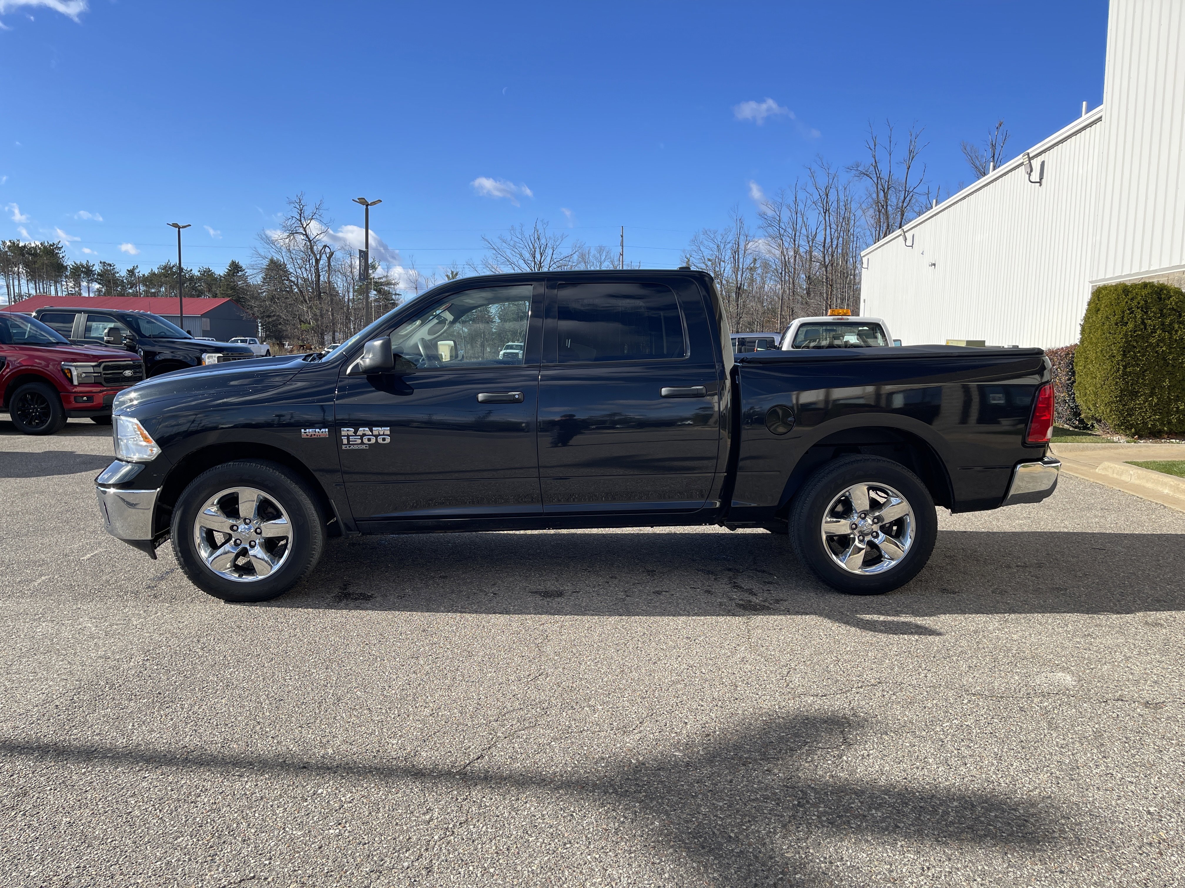 Used 2019 RAM 1500 ST w/ SXT Plus Group image 6