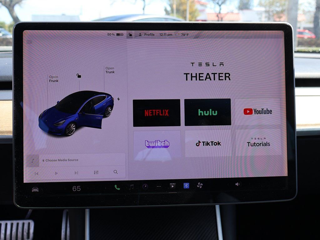 Used 2018 Tesla Model 3 Performance image 47