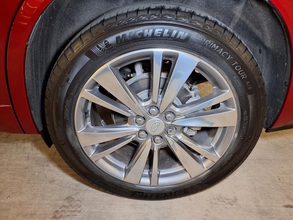 Certified 2022 Cadillac XT6 Premium Luxury image 21