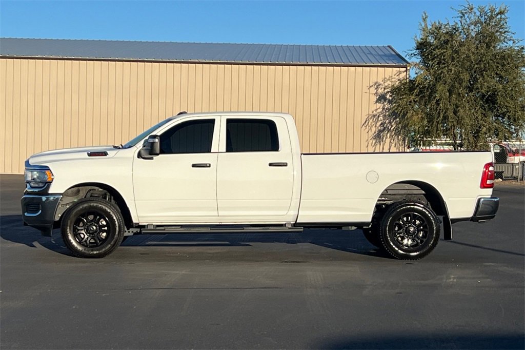 Used 2024 RAM 2500 Tradesman w/ Chrome Appearance Group image 7