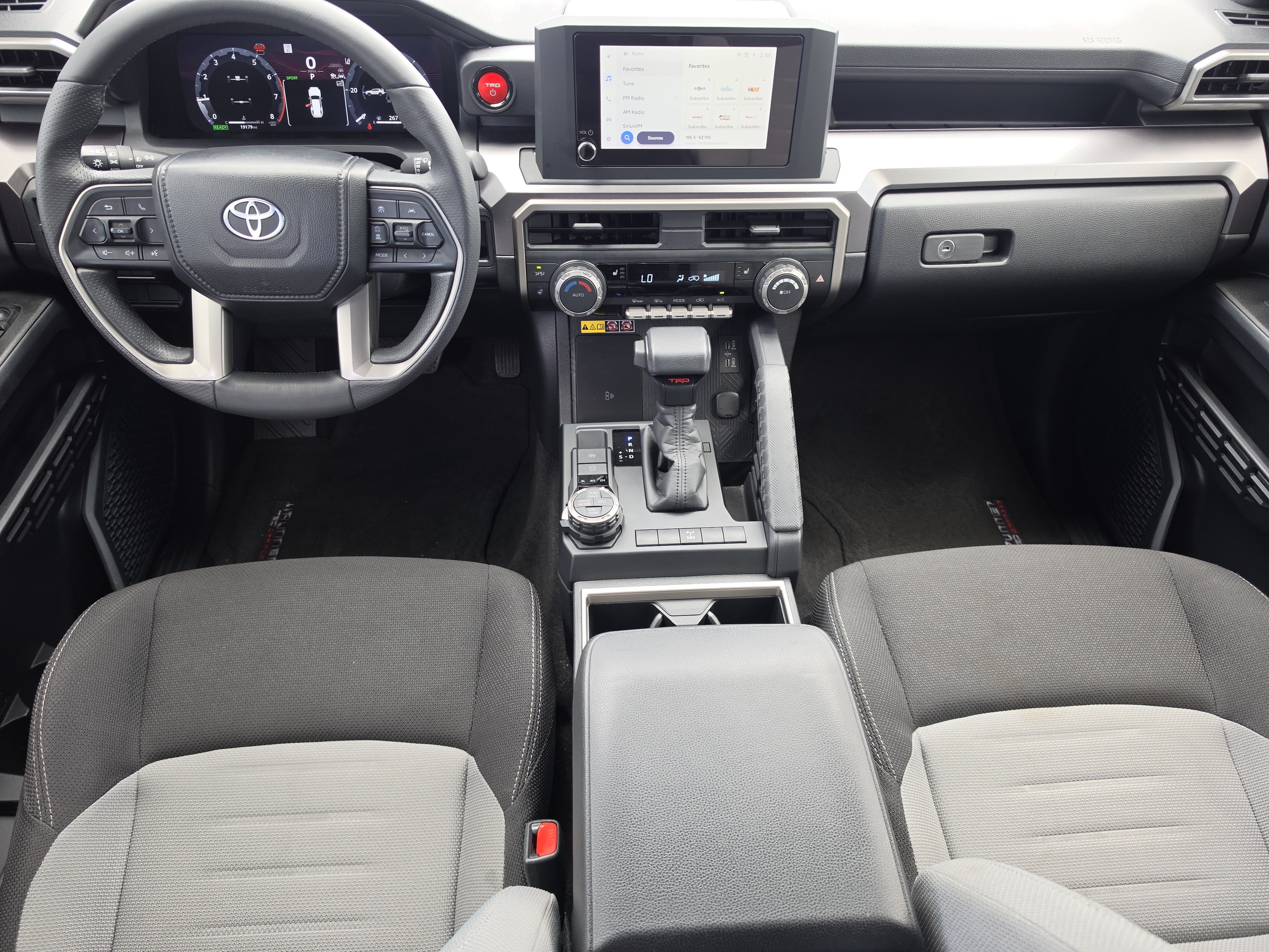 Certified 2025 Toyota 4Runner TRD Off-Road AWD/4WD image 8
