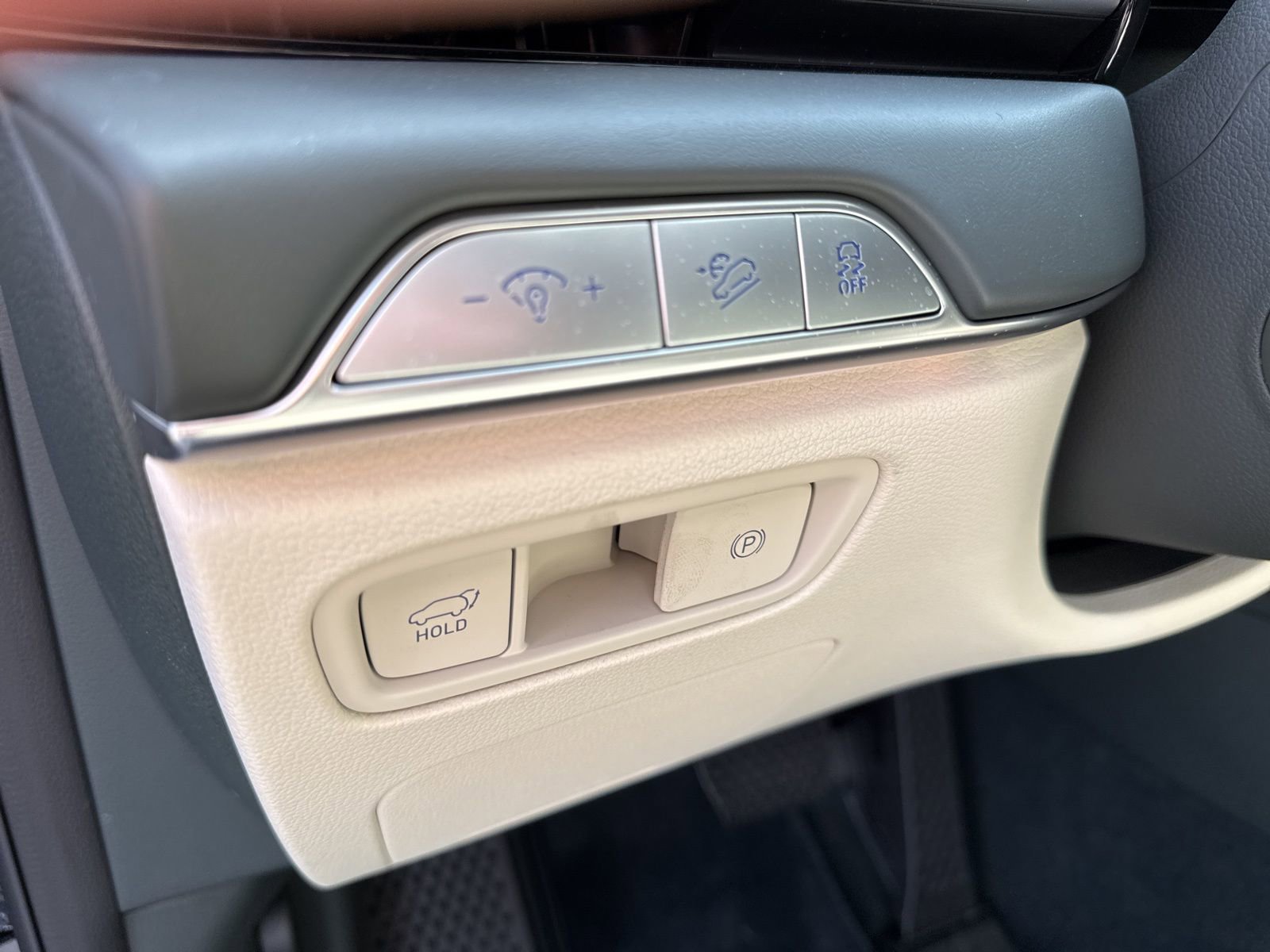 Used 2026 Genesis GV80 2.5T Prestige image 24