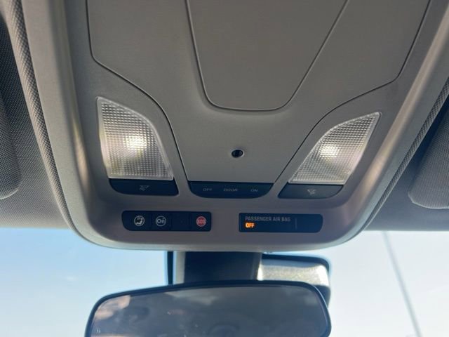 Used 2017 Chevrolet Impala Premier image 24