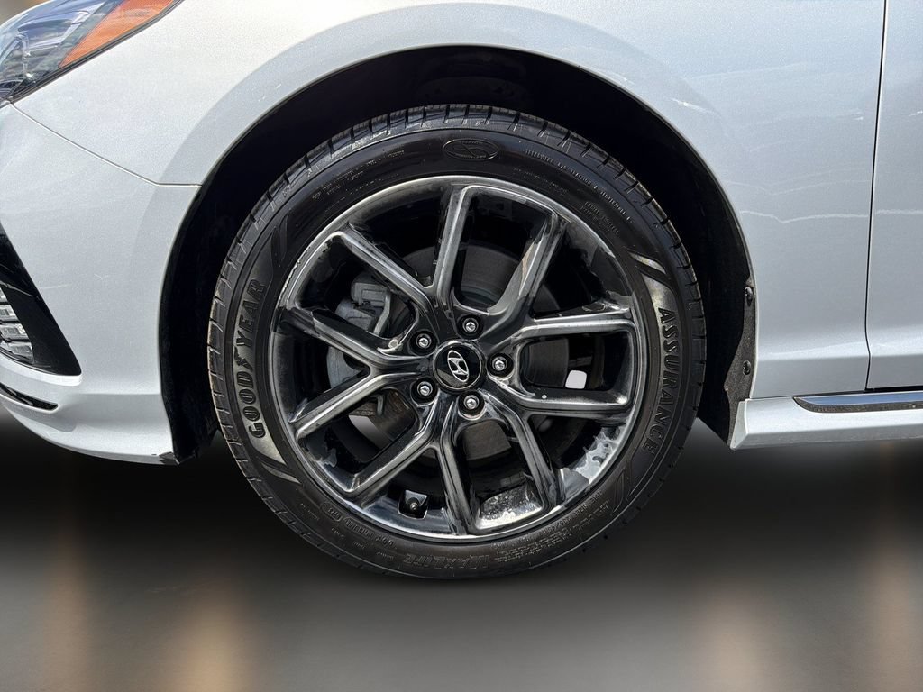 Used 2019 Hyundai Sonata Limited FWD image 10