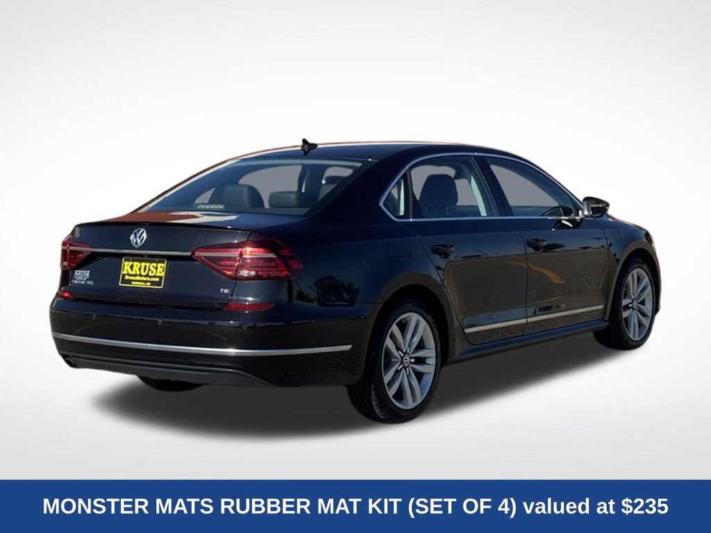 Used 2017 Volkswagen Passat 1.8T SEL Premium FWD image 3