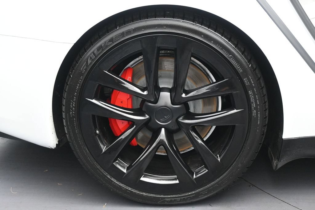 Used 2023 Tesla Model S Plaid AWD/4WD image 32