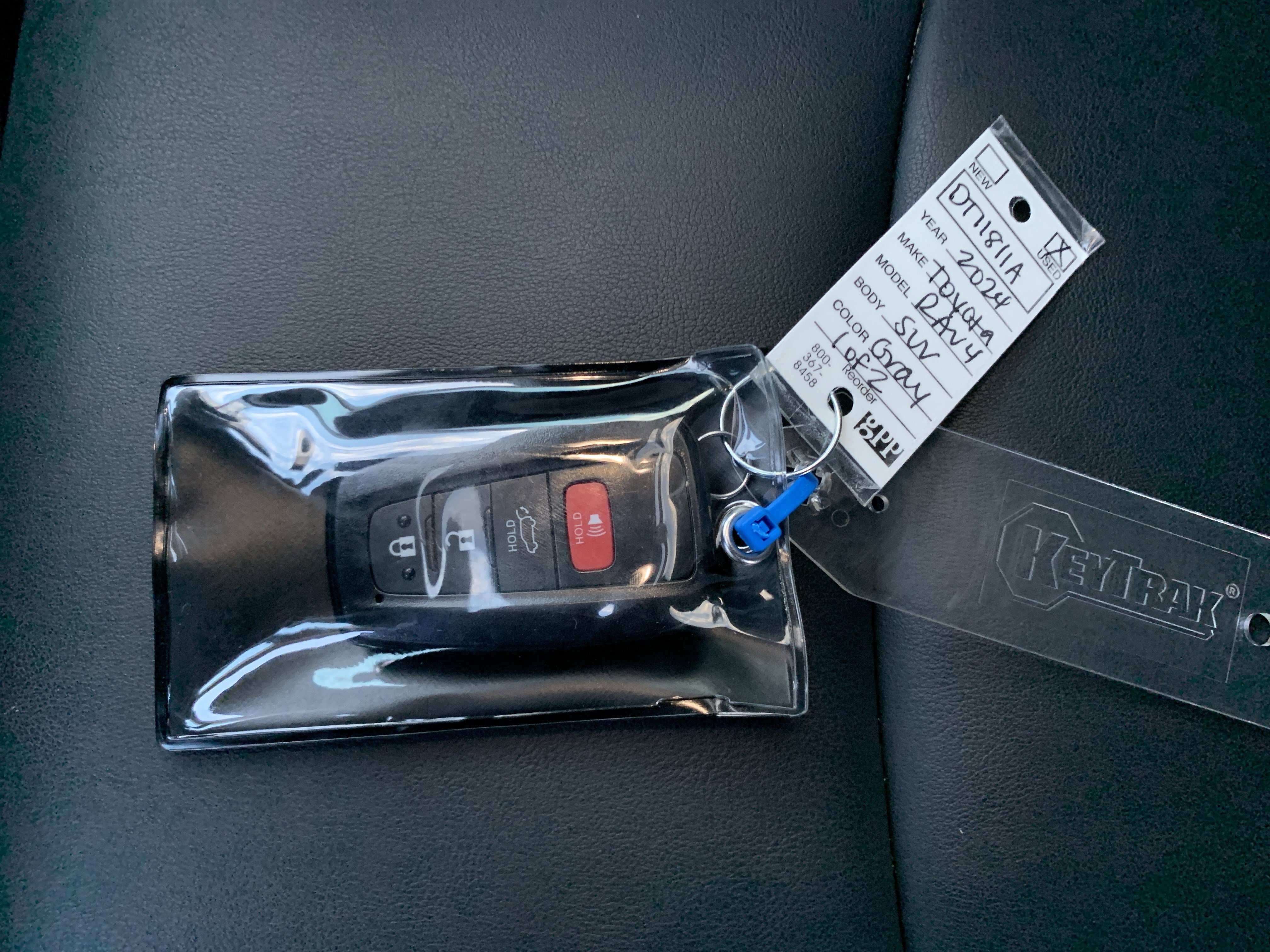 Used 2024 Toyota RAV4 XLE Premium image 37